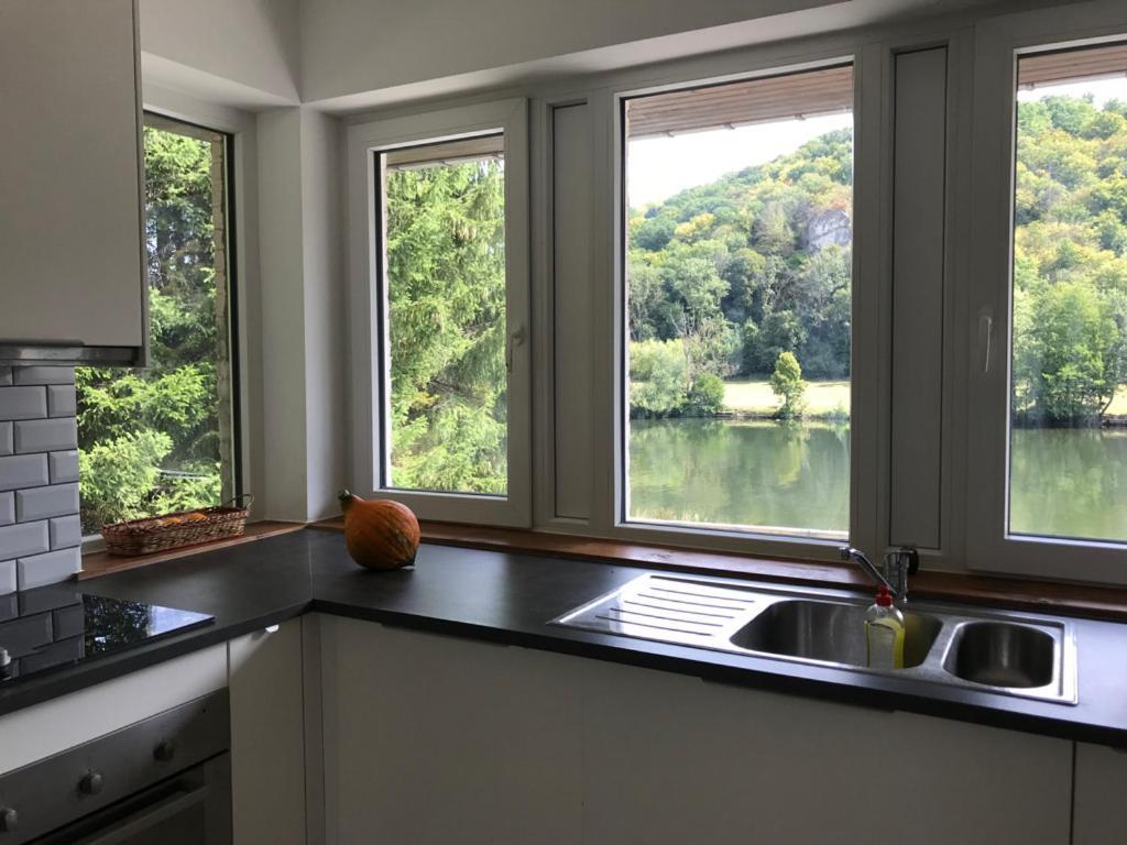 Le Paradis Mosan Waulsort 외부 사진