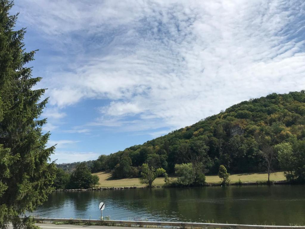 Le Paradis Mosan Waulsort 외부 사진